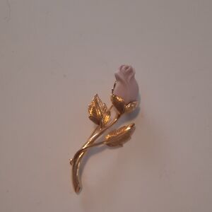 Elegant Gold and Pink Rose Brooch